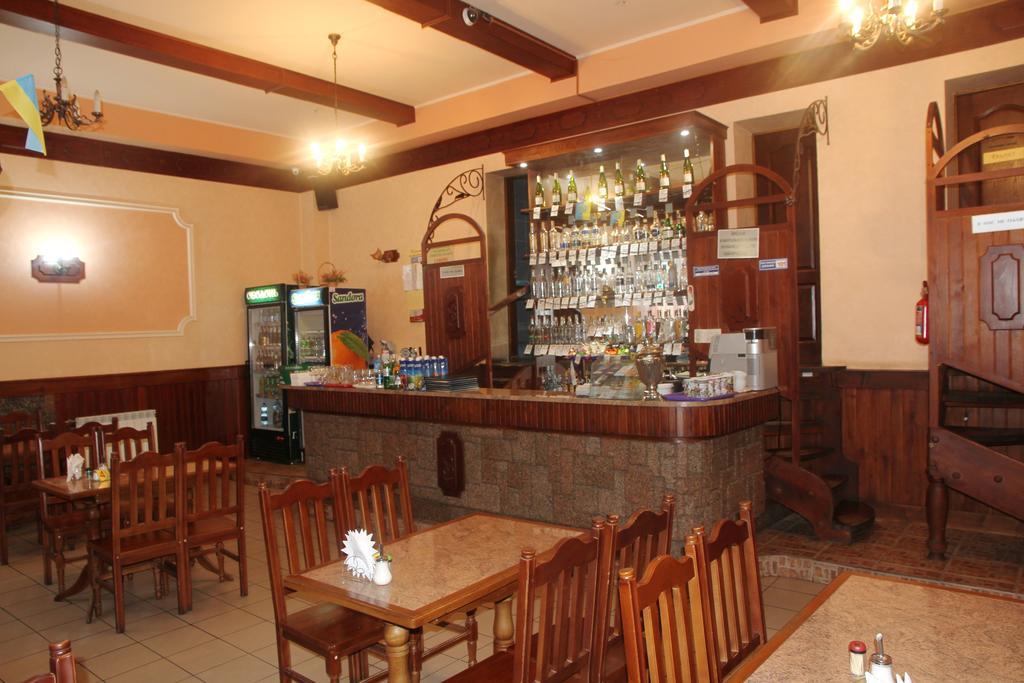 Hotel U Olega Truskavets Ngoại thất bức ảnh